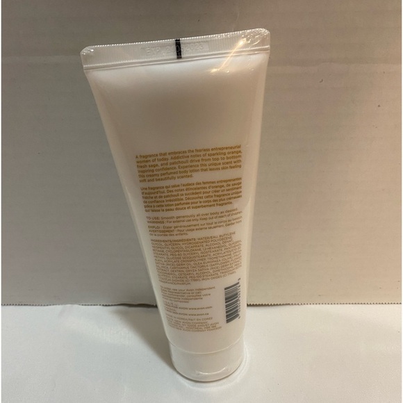 new AVON Studio 1886 XXI Body Lotion 6.7 oz - Picture 2 of 2